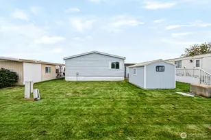 2240 W Broadway Ave, Moses Lake, WA 98837 - Photo 33