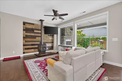 19207 146th Street E, Bonney Lake, WA 98391 - Photo 11