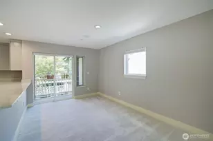 215 20th Ave E, Seattle, WA 98112 - Photo 9