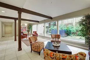 215 20th Ave E, Seattle, WA 98112 - Photo 23