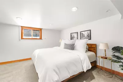 1537 Thorndyke Avenue W, Seattle, WA 98199 - Photo 25