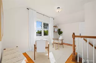 1537 Thorndyke Ave W, Seattle, WA 98199 - Photo 17