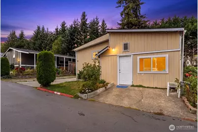 12605 E Gibson Road #17, Everett, WA 98204 - Photo 1