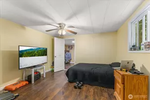 12605 E Gibson Rd, Everett, WA 98204 - Photo 21