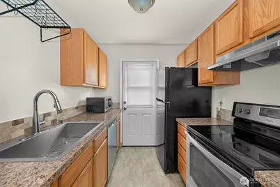 1906 N 30th Street, Mount Vernon, WA 98273 - Photo 5