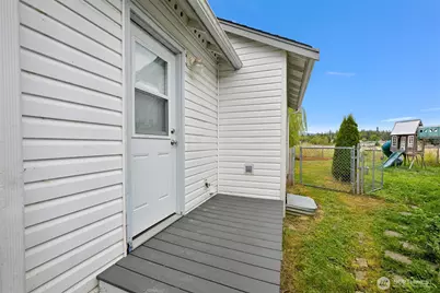 1906 N 30th Street, Mount Vernon, WA 98273 - Photo 13