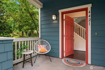 4421 28th Avenue S, Seattle, WA 98108 - Photo 3