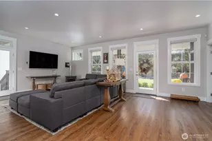 4702 Delta Ln SE, Tumwater, WA 98501 - Photo 9