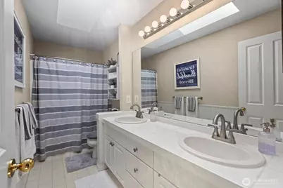 15709 143rd Avenue SE, Renton, WA 98058 - Photo 33