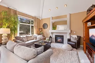15709 143rd Ave SE, Renton, WA 98058 - Photo 9