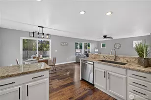 23515 SE 243rd Pl, Maple Valley, WA 98038 - Photo 11