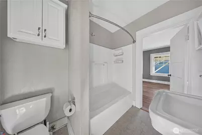 4234 S Graham Street, Seattle, WA 98118 - Photo 15