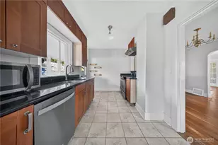 4234 S Graham St, Seattle, WA 98118 - Photo 7