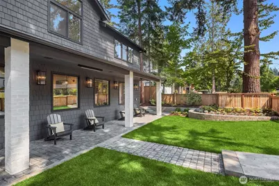 12416 NE 72nd Street, Kirkland, WA 98033 - Photo 35