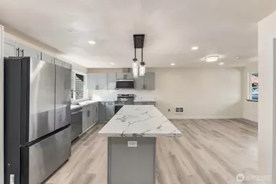 11807 SE 319th Place, Auburn, WA 98092 - Photo 9