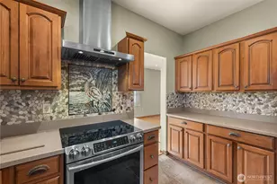 3037 Vera Cruz St, Malaga, WA 98828 - Photo 17