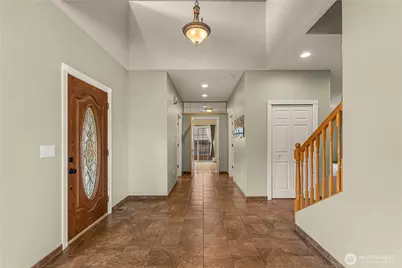 3037 Vera Cruz Street, Malaga, WA 98828 - Photo 5