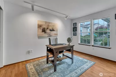 2536 N Narrows Drive #2, Tacoma, WA 98406 - Photo 19