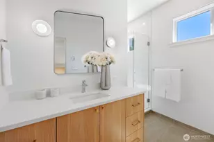 707 B N 65th St, Seattle, WA 98103 - Photo 15
