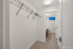 820 NE 63rd St, Seattle, WA 98115 - Photo 21