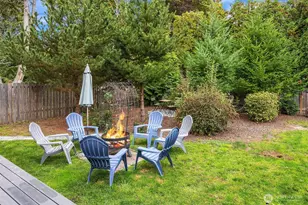 180 NW Dogwood St, Issaquah, WA 98027 - Photo 15