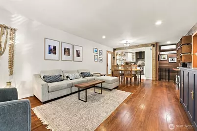 180 NW Dogwood Street, Issaquah, WA 98027 - Photo 5