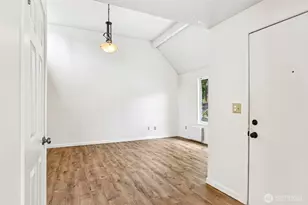 14600 SE 176 St, Renton, WA 98058 - Photo 9