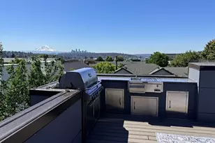 6714 Mary Ave NW, Seattle, WA 98117 - Photo 27