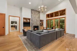 371 Old Grv Trl, Cle Elum, WA 98922 - Photo 9