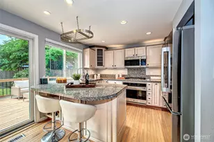 12815 98th Pl NE, Kirkland, WA 98034 - Photo 9
