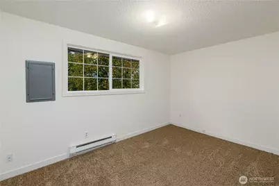 213 E Vashon Ave, Port Angeles, WA 98362 - Photo 19
