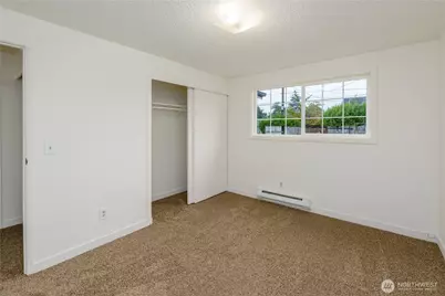 213 E Vashon Ave, Port Angeles, WA 98362 - Photo 23