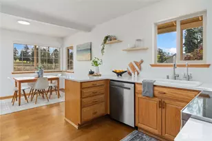 2021 San Juan Ave, Port Townsend, WA 98368 - Photo 9