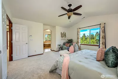 22820 41st Drive SE, Bothell, WA 98021 - Photo 21