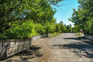 6750 163rd Pl SE, Bellevue, WA 98006 - Photo 27