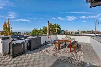 6325 34th Avenue SW #C, Seattle, WA 98126 - Photo 31