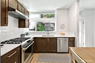 2605 22nd Ave W, Seattle, WA 98199 - Photo 5
