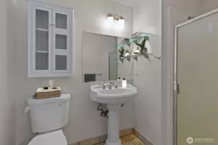 1916 N Fir Woods Pl, Oak Harbor, WA 98277 - Photo 13