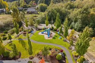 10592 Treasure Dr, Silverdale, WA 98383 - Photo 39