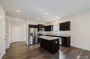 6453 Hornet Cir NE, Bremerton, WA 98311 - Photo 7