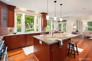 10705 226th St SW, Edmonds, WA 98020 - Photo 7