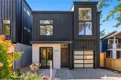 11309 Goodwin Way NE, Seattle, WA 98125 - Photo 1