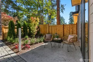 11309 Goodwin Way NE, Seattle, WA 98125 - Photo 3