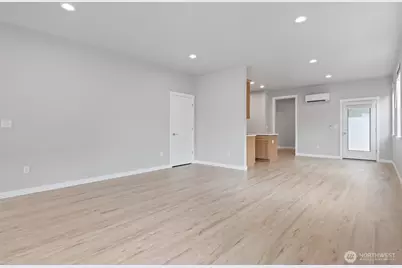 511 15th Street SE, Puyallup, WA 98372 - Photo 7