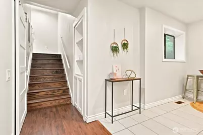 13730 15th Avenue NE #C101, Seattle, WA 98125 - Photo 3