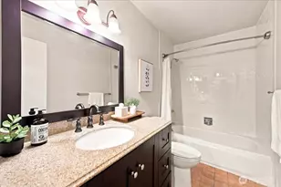 13730 15th Ave NE, Seattle, WA 98125 - Photo 19