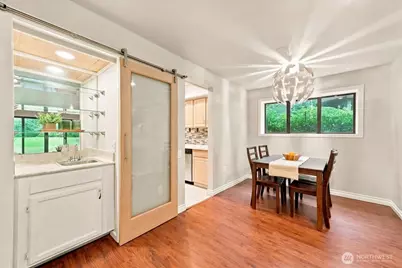 13730 15th Avenue NE #C101, Seattle, WA 98125 - Photo 9