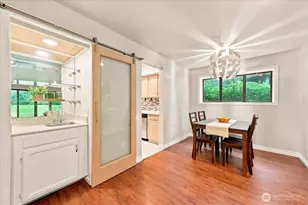 13730 15th Ave NE, Seattle, WA 98125 - Photo 9