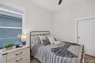 33110 Liberty Ave SE, Black Diamond, WA 98010 - Photo 19
