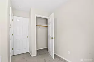 8526 Nesbit Ave N, Seattle, WA 98103 - Photo 19